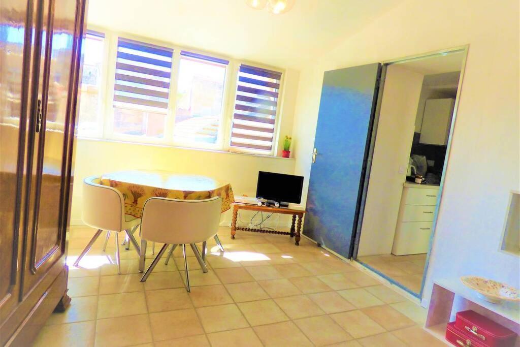 Apartmán La Terrasse Ensoleillee Arles Camargue Exteriér fotografie